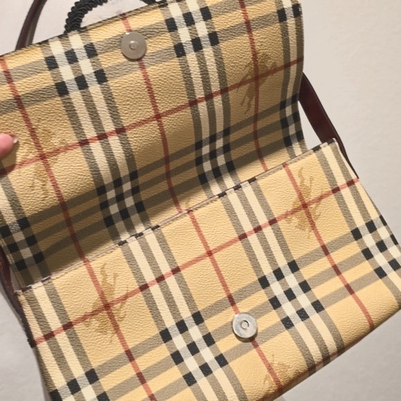 VINTAGE BURBERRY PURSE / Authetic - Picture 2 of 8